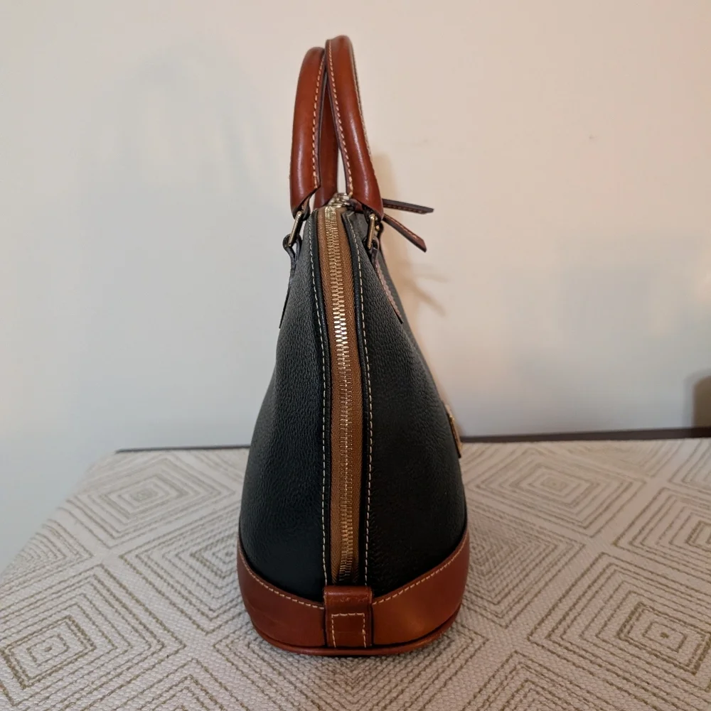 Dooney & Bourke Pebble Grain Leather Zip‎ Zip Satchel Green